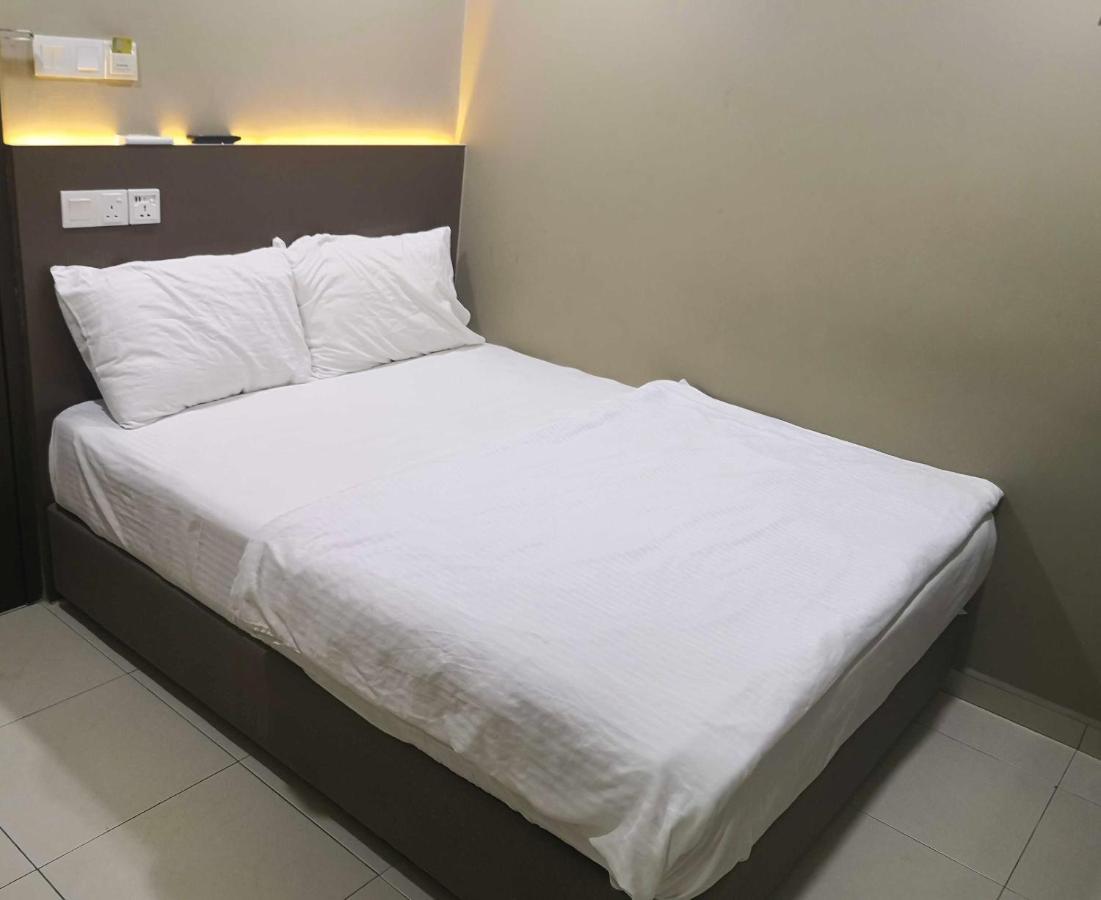 Tropika Garden Hotel Kulai Τζόχορ Μπάχρου Εξωτερικό φωτογραφία