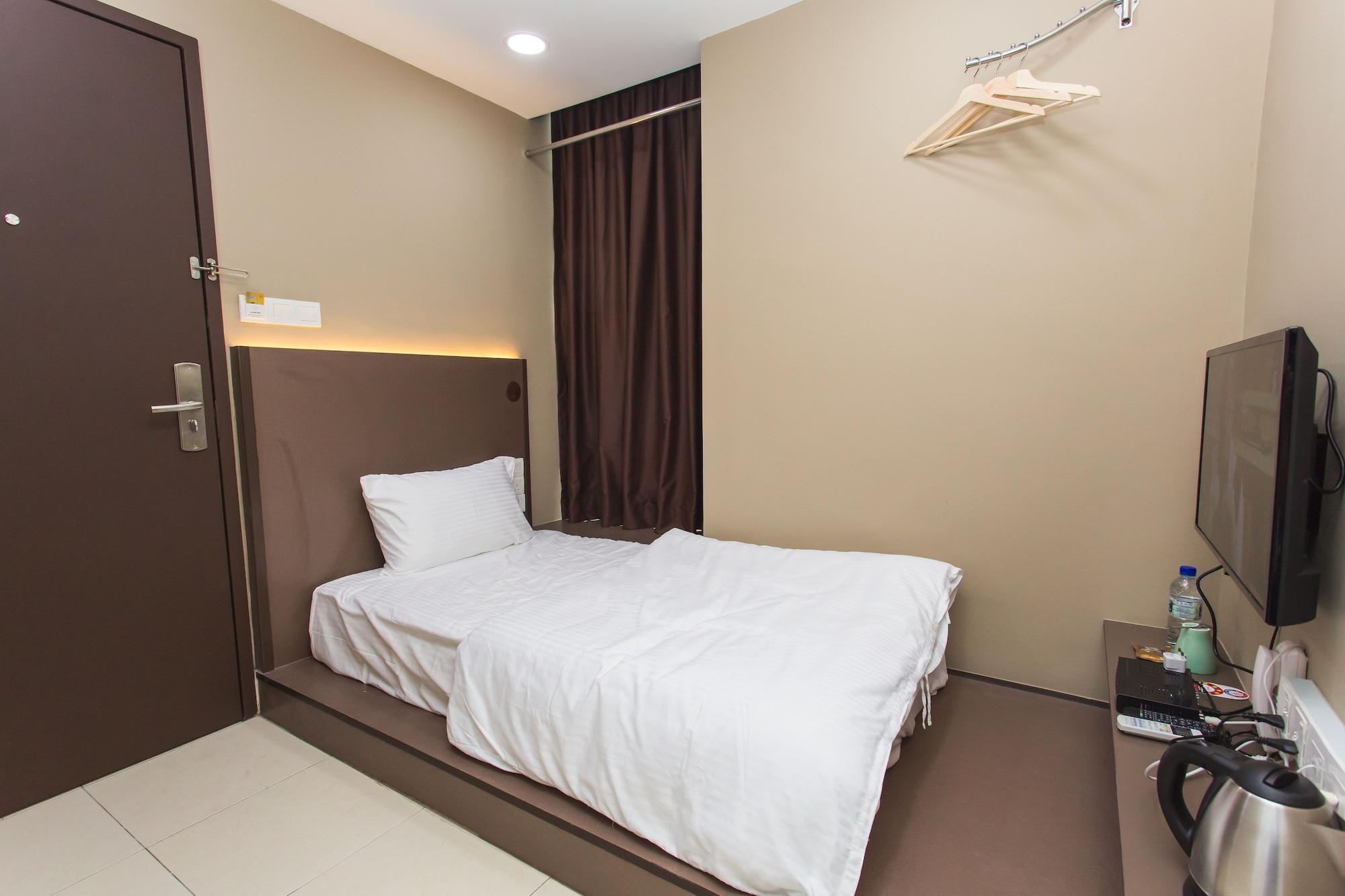 Tropika Garden Hotel Kulai Τζόχορ Μπάχρου Εξωτερικό φωτογραφία