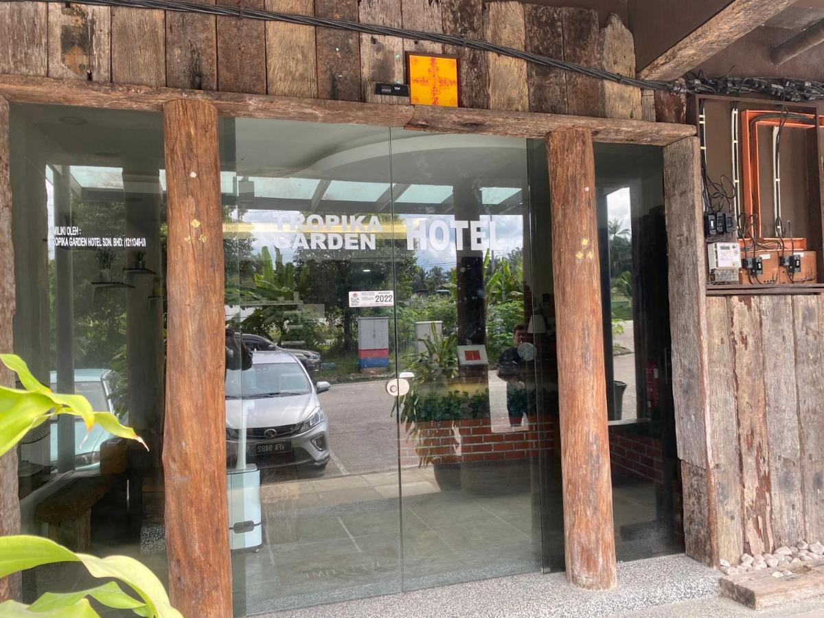 Tropika Garden Hotel Kulai Τζόχορ Μπάχρου Εξωτερικό φωτογραφία