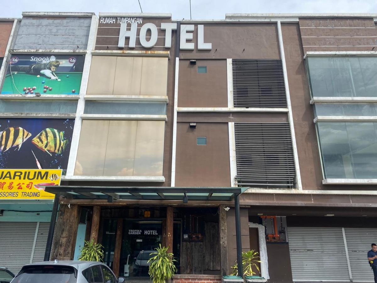 Tropika Garden Hotel Kulai Τζόχορ Μπάχρου Εξωτερικό φωτογραφία